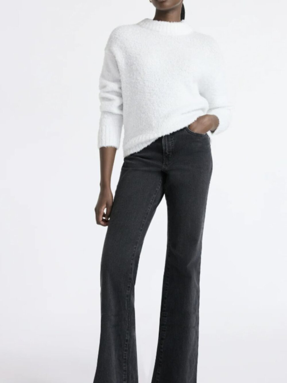 Free Assembly Women's Mid Rise Full Length Bootcut Jeans, 32" Inseam